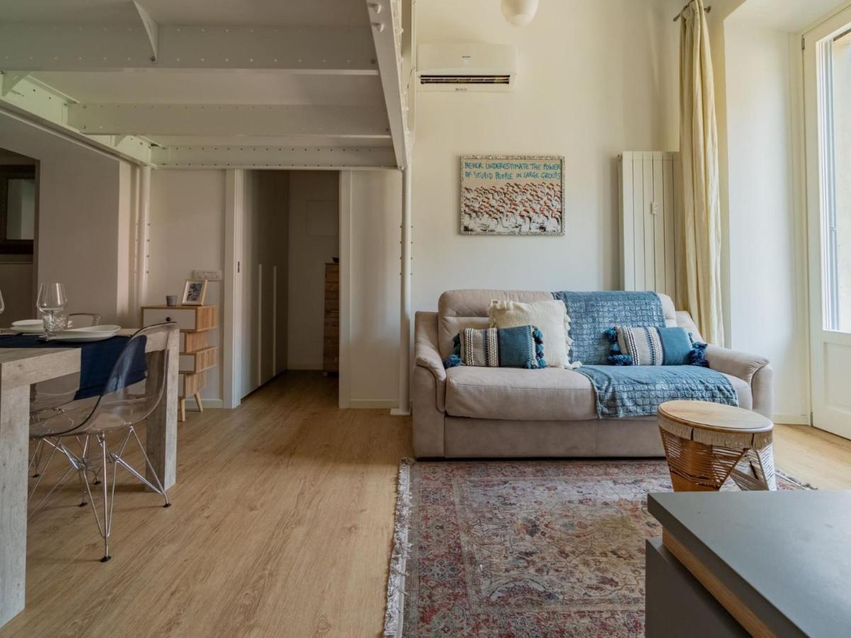 The Best Rent - Lovely Loft With Balcony Near Piazza Vetra ミラノ エクステリア 写真