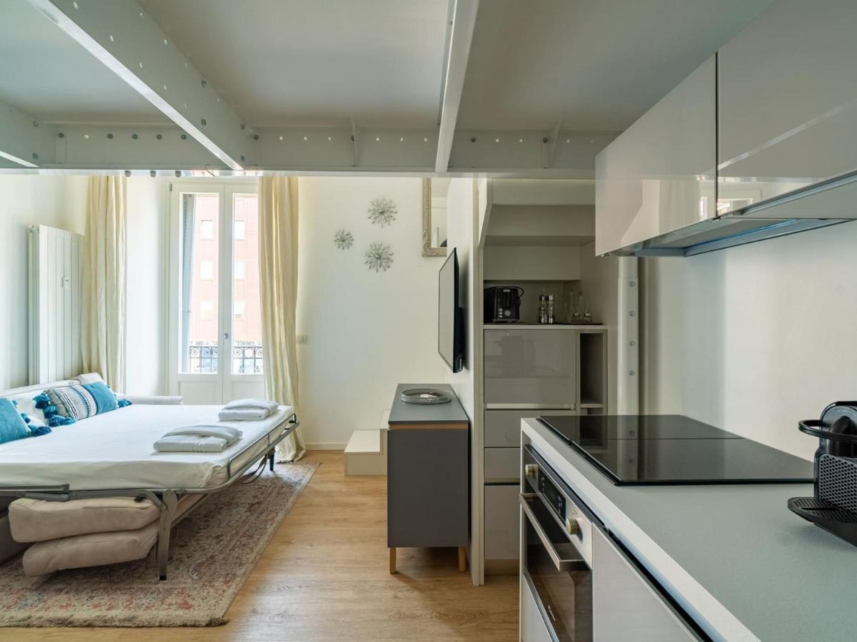 The Best Rent - Lovely Loft With Balcony Near Piazza Vetra ミラノ エクステリア 写真